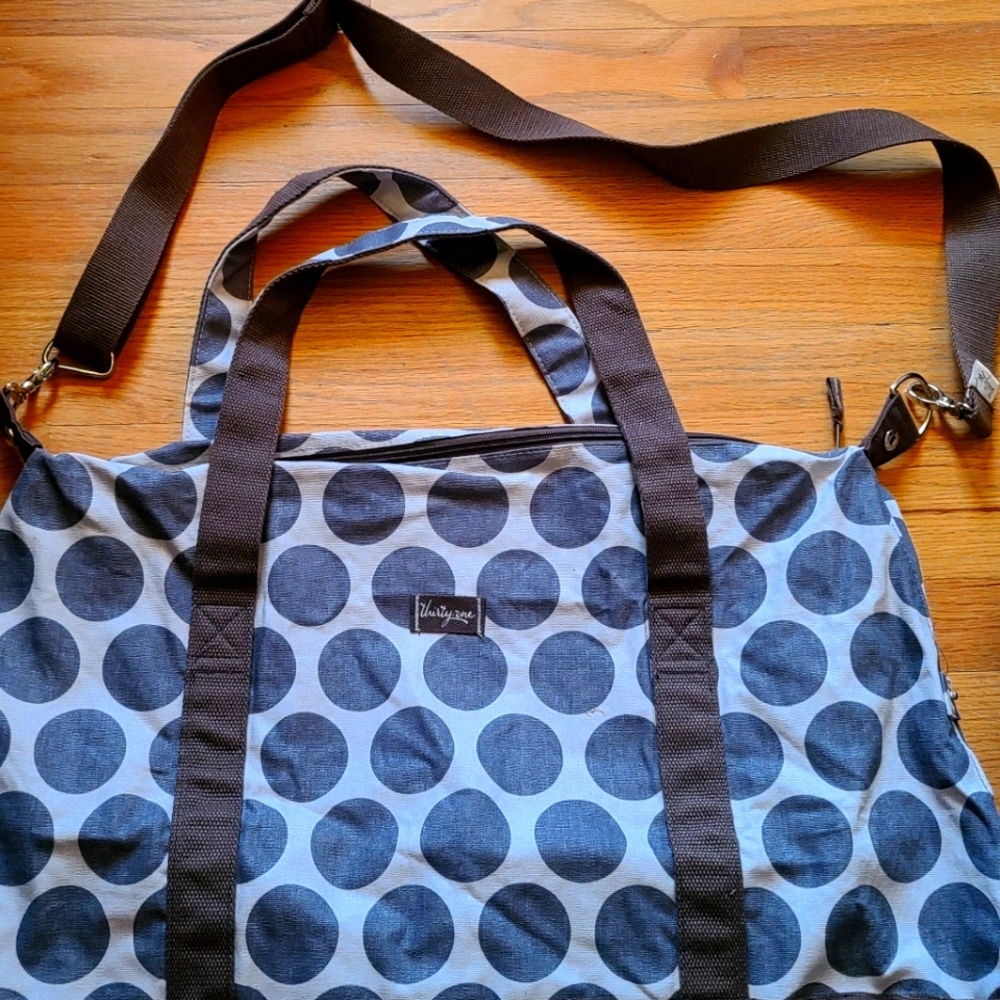 Thirtyone weekender bag